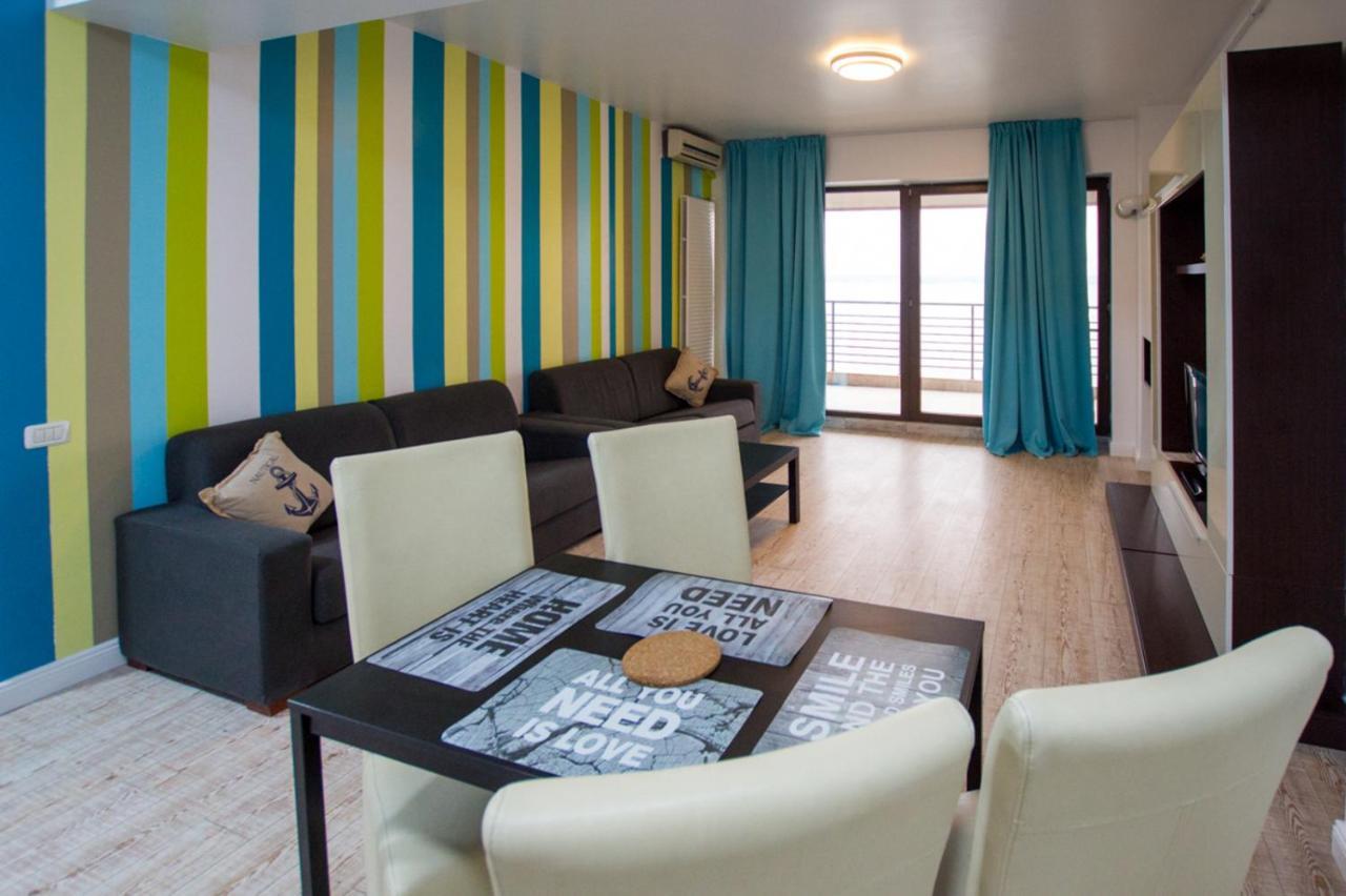 Lake Boutique Apartments & Rooms 마마이아 외부 사진