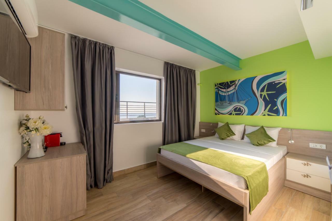 Lake Boutique Apartments & Rooms 마마이아 외부 사진